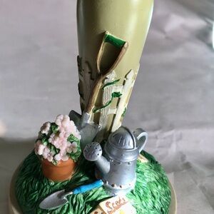 1998 Brown Bag Cookie Art Garden Themed Decorative Cookie Stamp